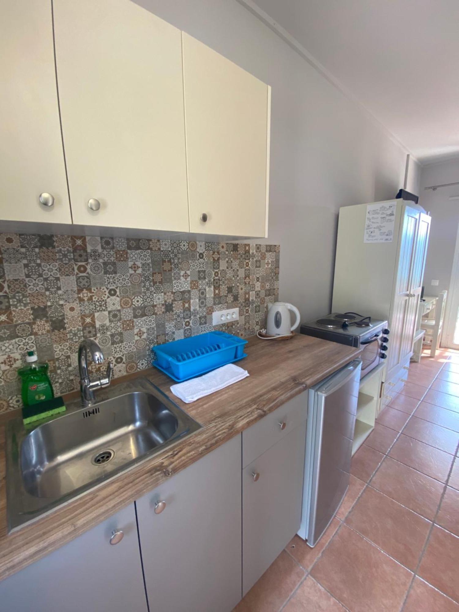 Mirovigli Aparthotel Lépedha Екстериор снимка